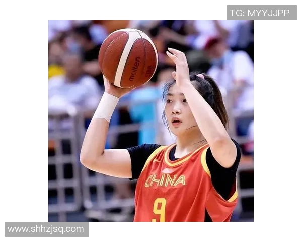 李梦素颜训练遭球迷心疼劝退却坚定选择继续拼搏再战篮球之路 李梦素颜训练遭球迷心疼劝退却坚定选择继续拼搏再战篮球之路